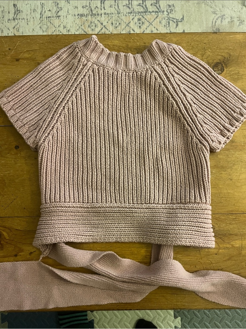 Women’s Short-Sleeve Knit Sweater Backless Top - Dusty Pink